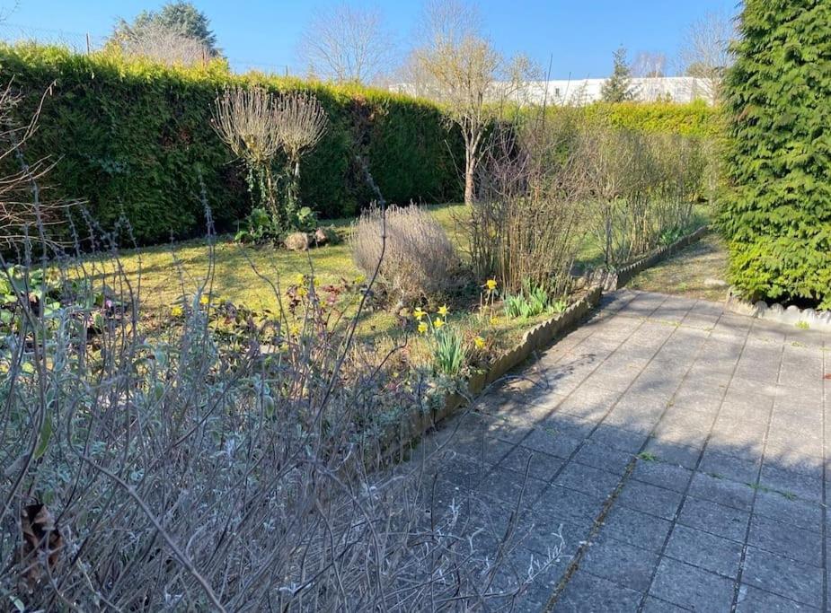 Villa Maison, Avec Jardin Châteauroux Exterior foto